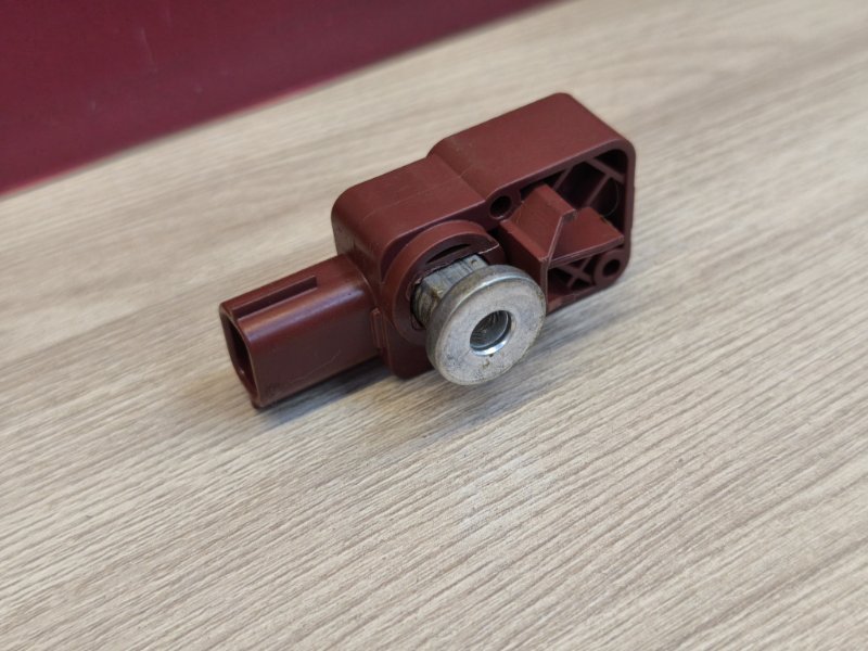 Датчик удара