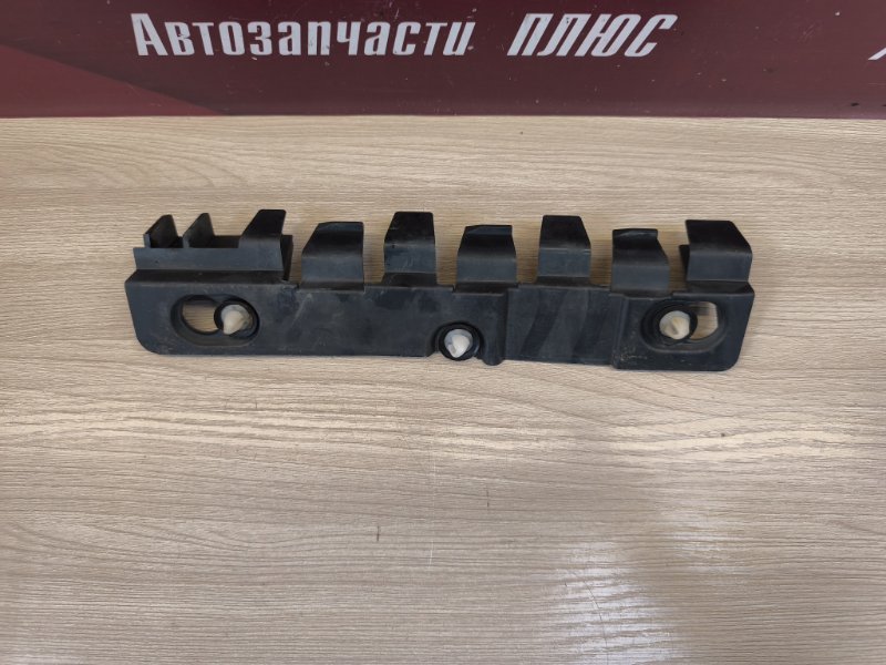 Кронштейн бампера