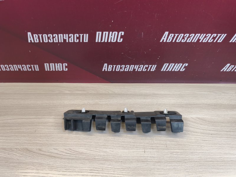 Кронштейн бампера