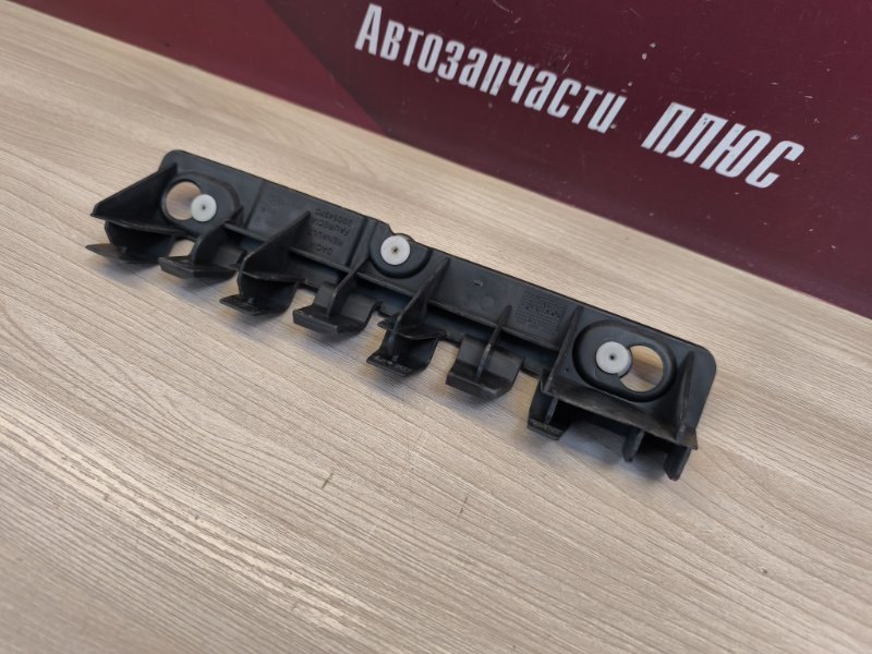 Кронштейн бампера