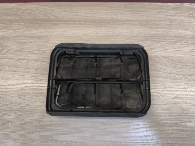 Дефлектор воздушный