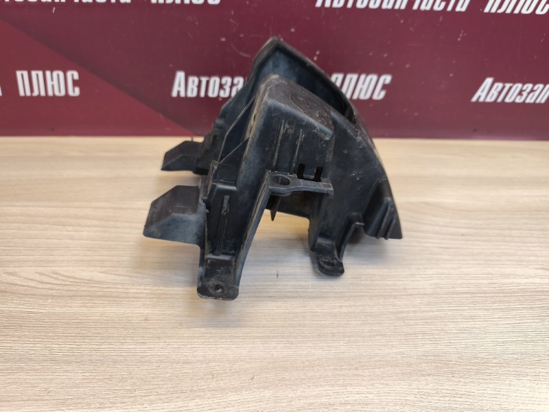 Усилитель бампера