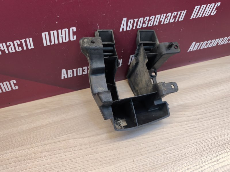 Усилитель бампера