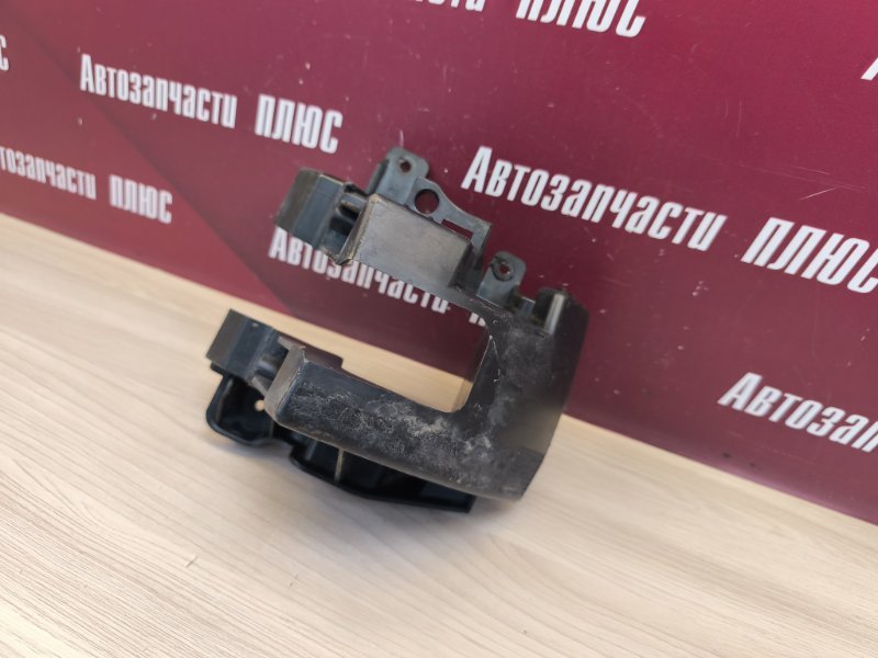 Усилитель бампера