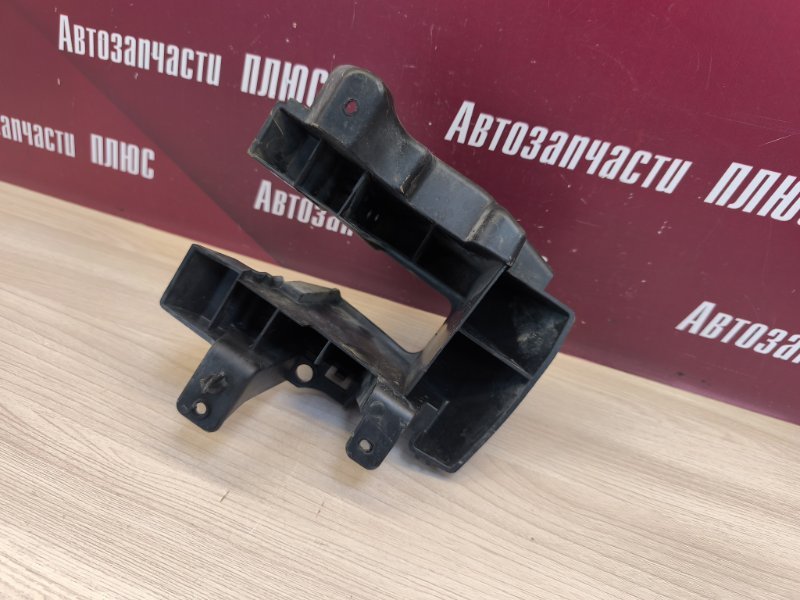 Усилитель бампера