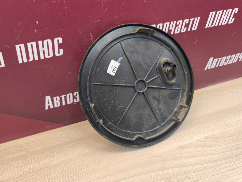 Крышка бензонасоса