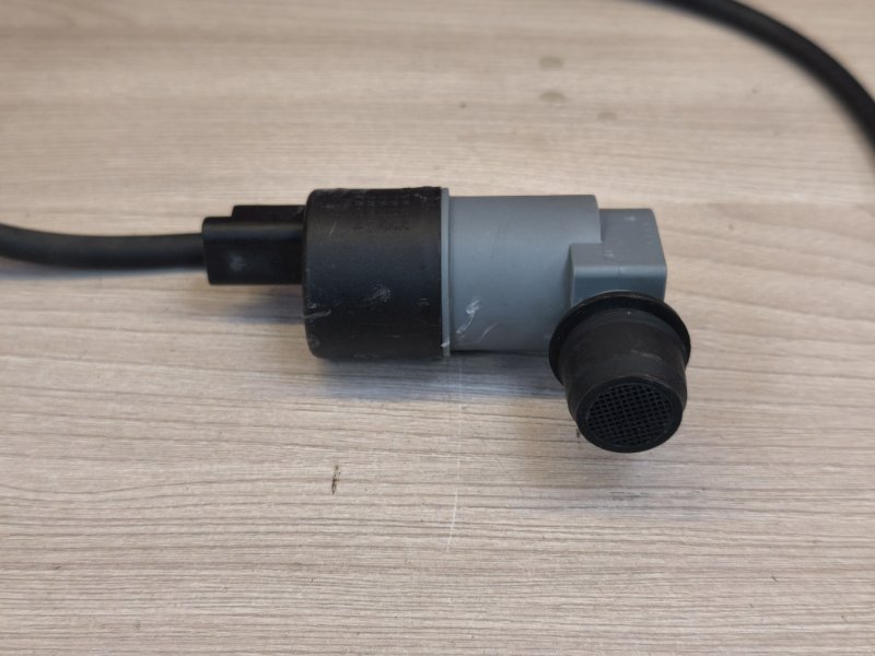 Моторчик бачка омывателя