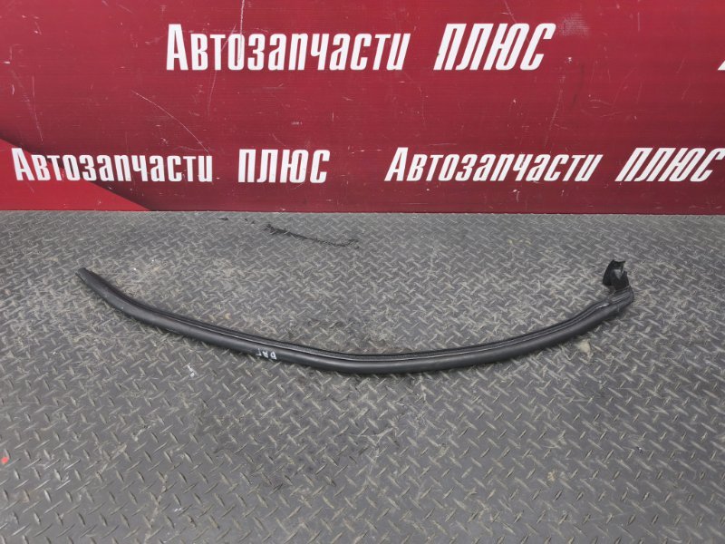 Уплотнитель багажника