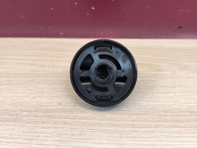 Кнопка корректора фар