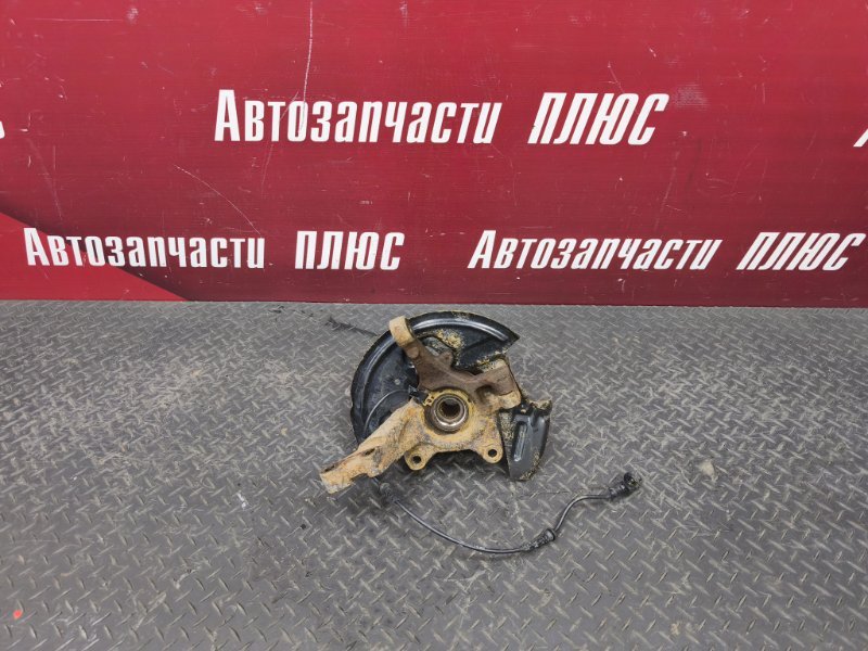 Кулак поворотный