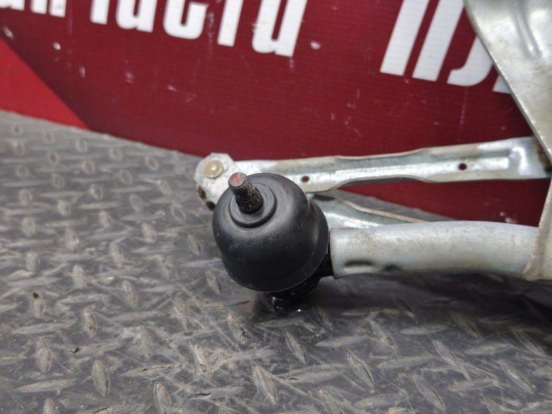 Трапеция дворников