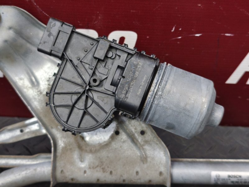 Трапеция дворников