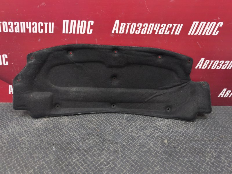 Обшивка капота