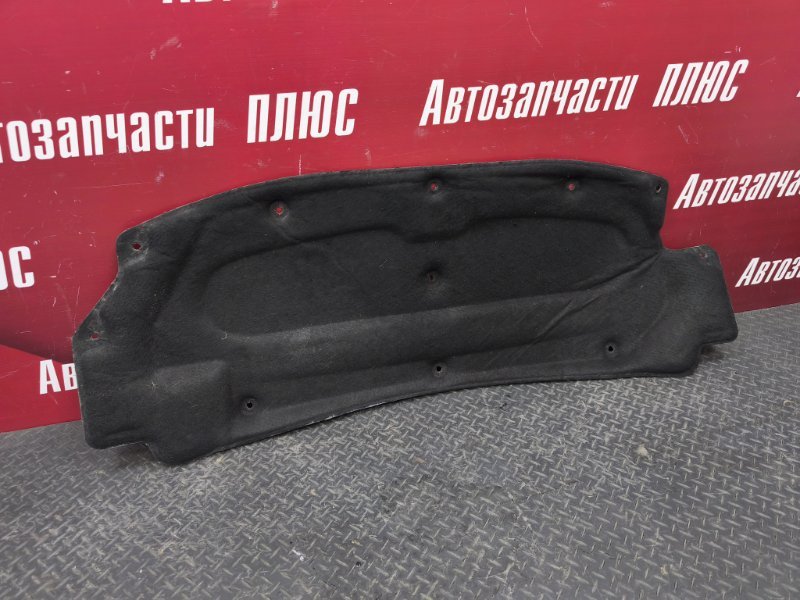 Обшивка капота