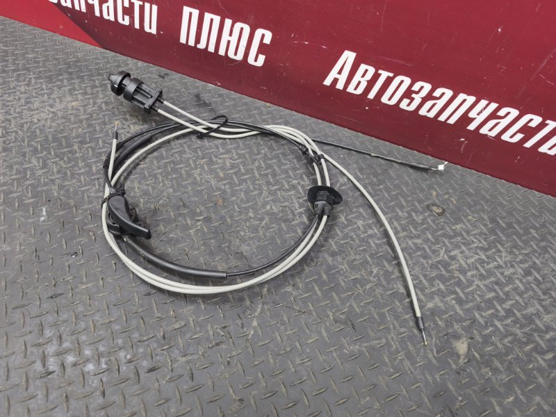 Трос замка капота