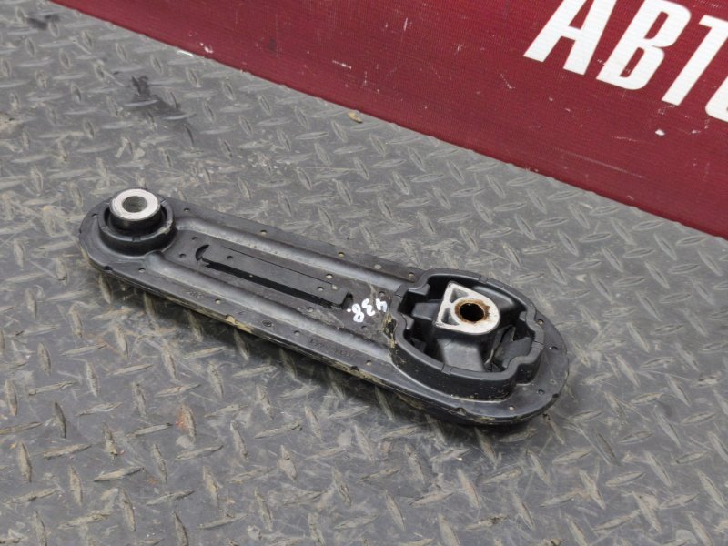 Опора двигателя