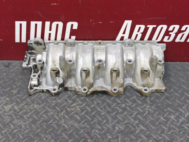 Впускной коллектор