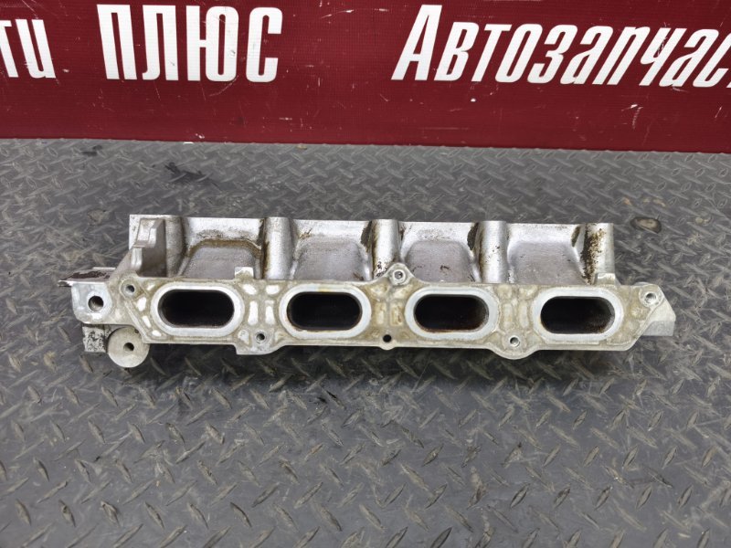 Впускной коллектор