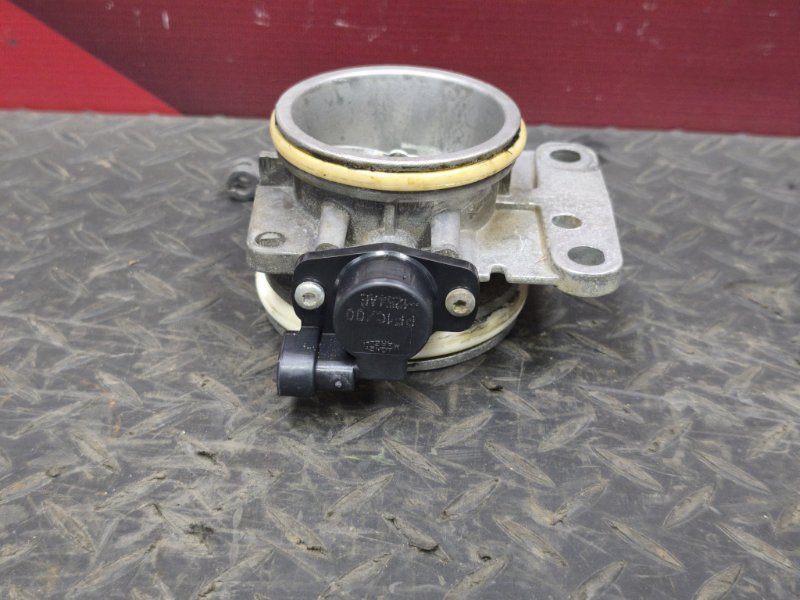 Дроссельная заслонка