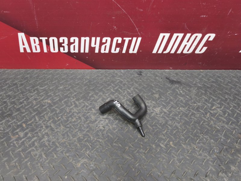 Патрубок вентиляции картерных газов