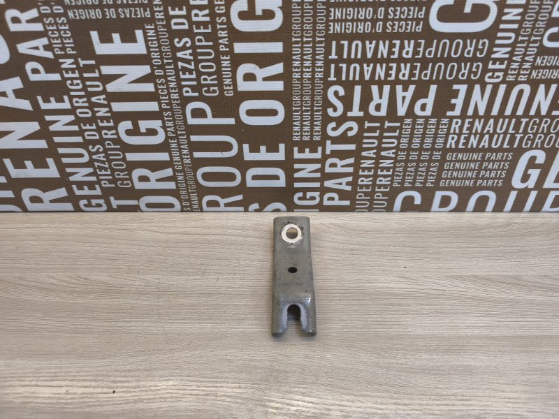 Кронштейн опоры кпп