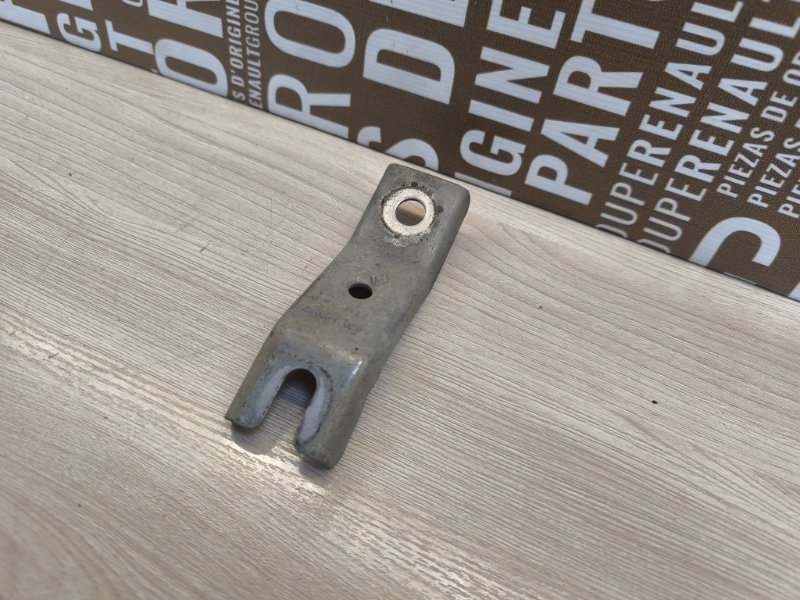 Кронштейн опоры кпп