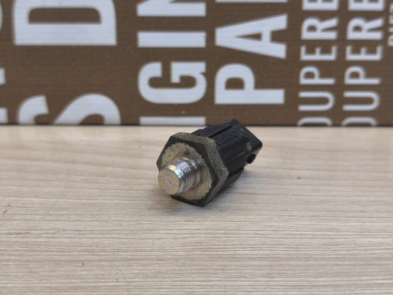 Датчик детонации двигателя