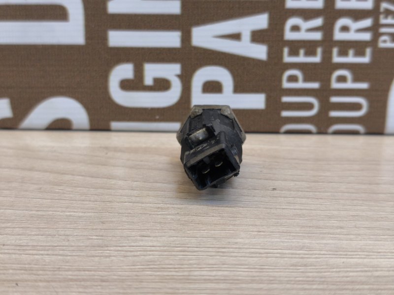 Датчик детонации двигателя