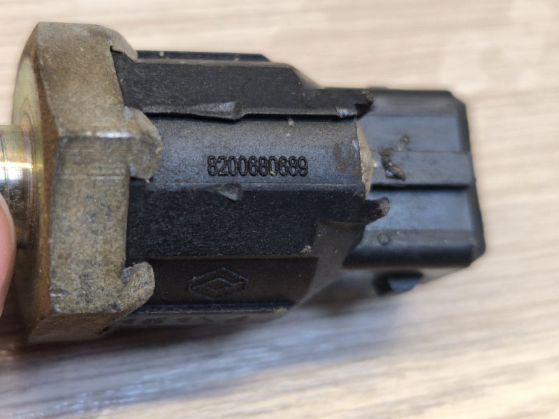 Датчик детонации двигателя