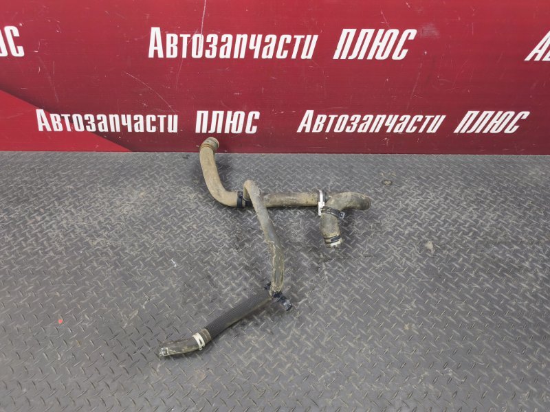 Патрубок радиатора нижний