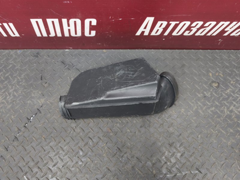 Резонатор воздушного фильтра