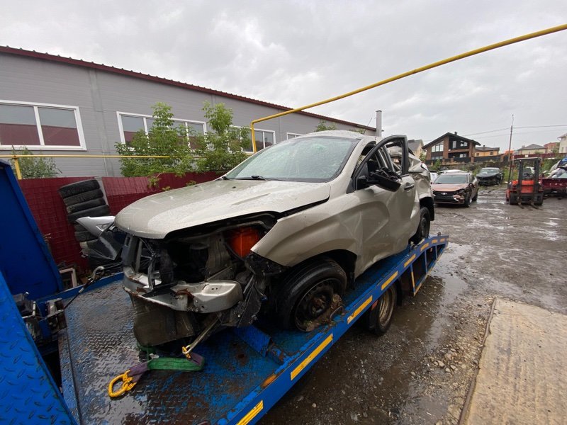 Машина в разбор