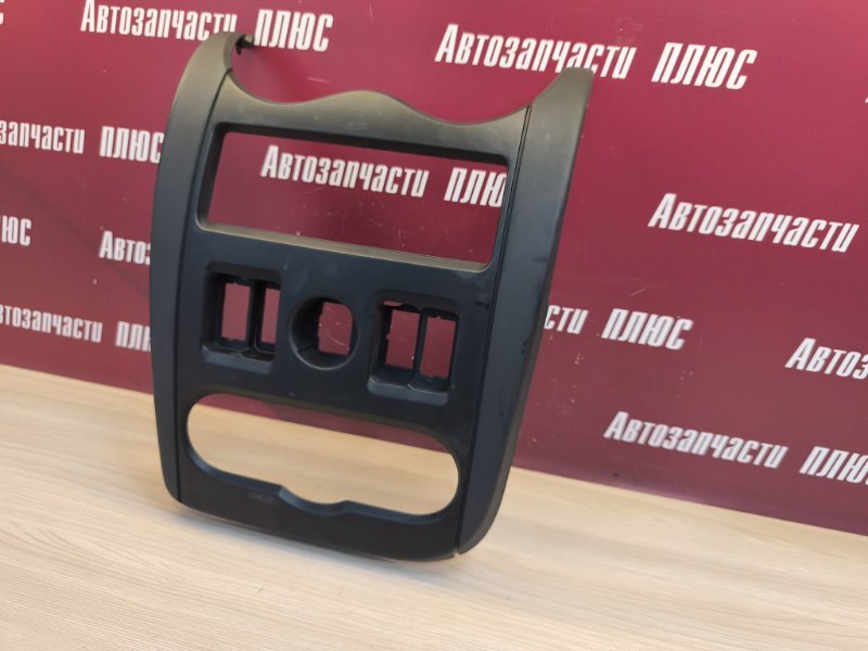 Рамка магнитолы