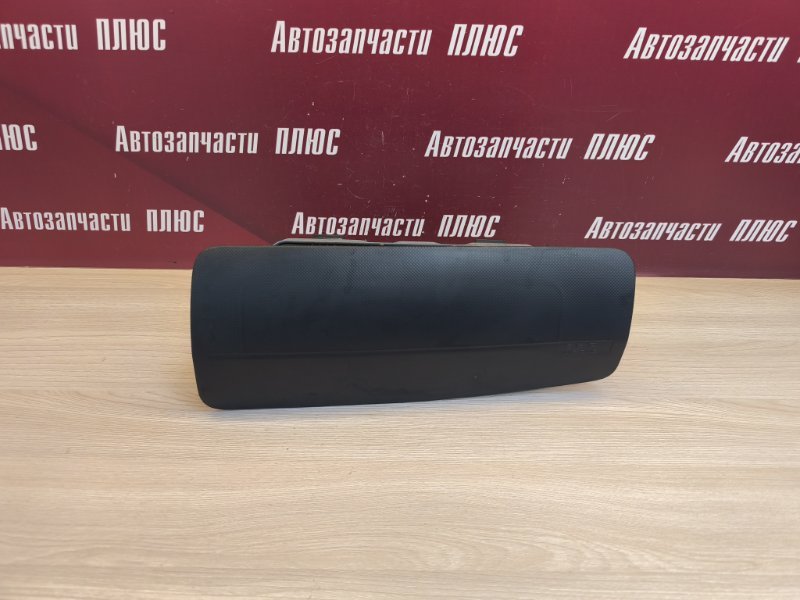 Подушка безопасности пассажира