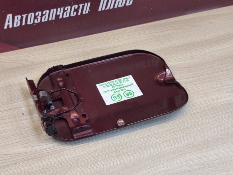 Лючок бензобака