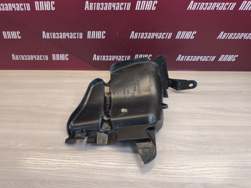Пыльник двигателя
