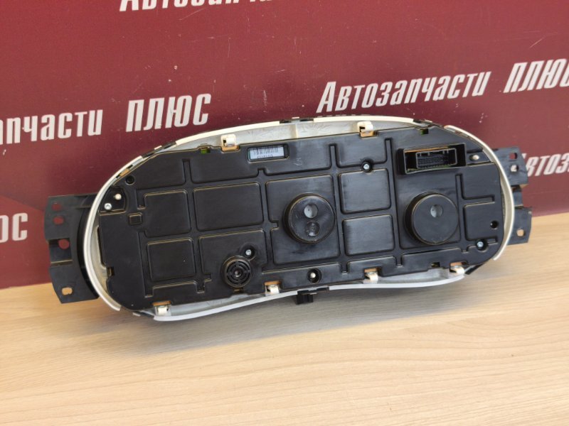 Щиток приборов