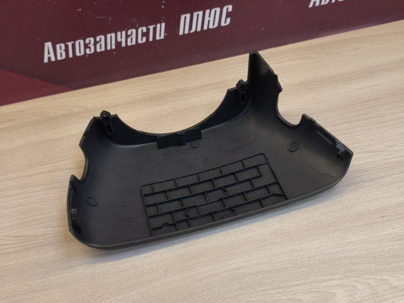 Подрулевой кожух