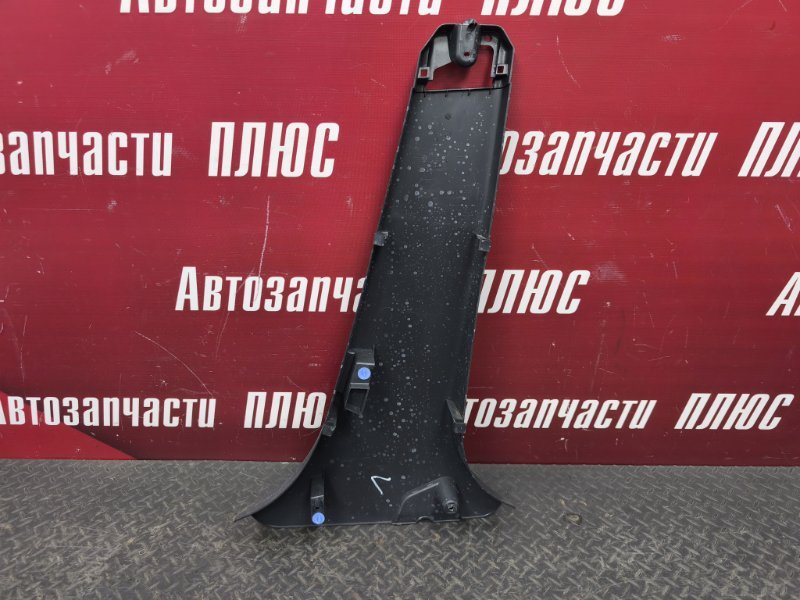 Обшивка средней стойки