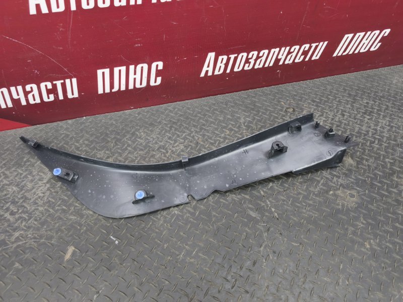 Обшивка стойки