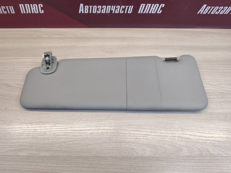 Козырек солнцезащитный