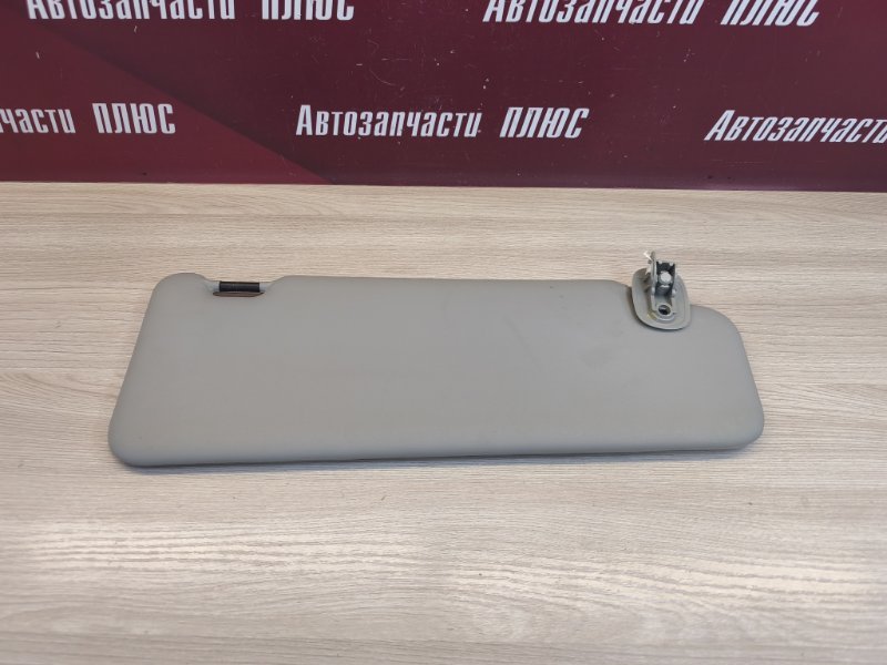 Козырек солнцезащитный