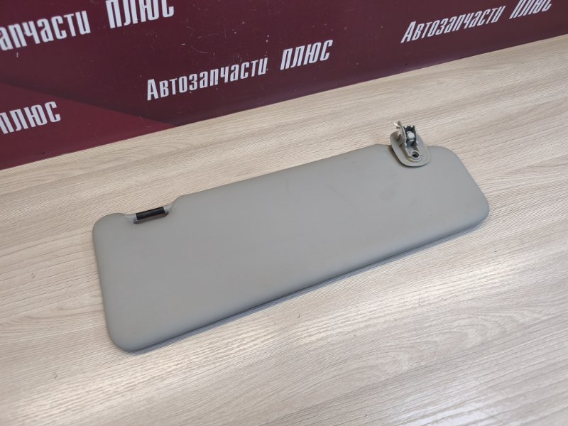 Козырек солнцезащитный