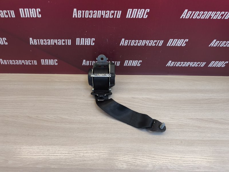 Ремень безопасности