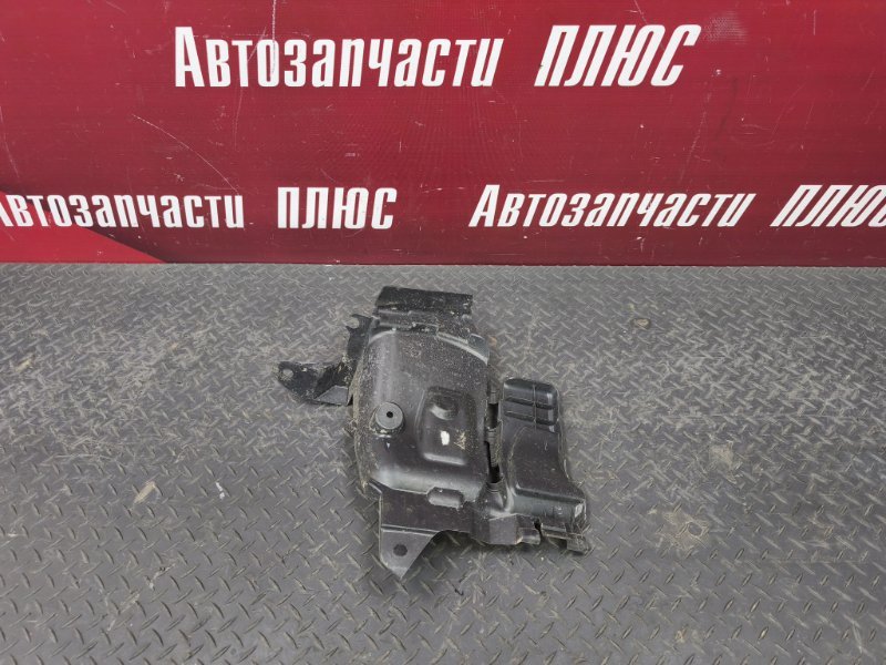 Пыльник двигателя
