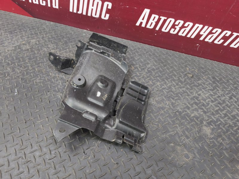 Пыльник двигателя