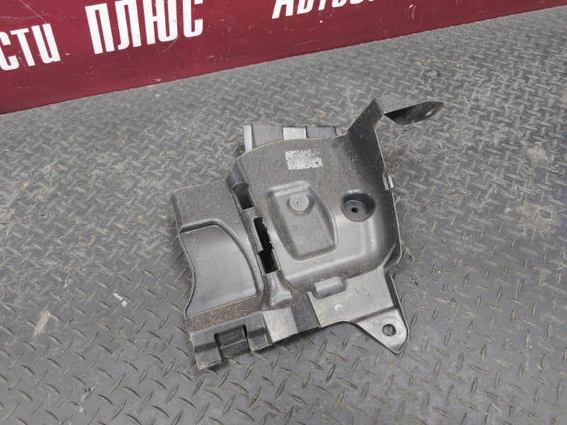 Пыльник двигателя