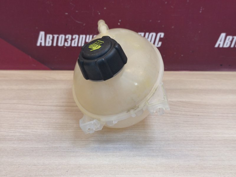 Бачок расширительный