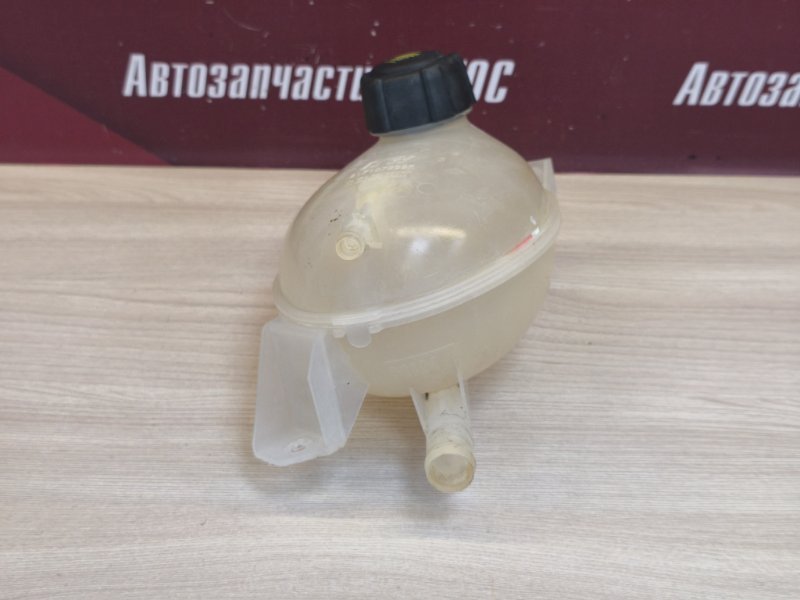 Бачок расширительный