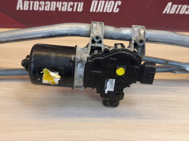 Трапеция дворников